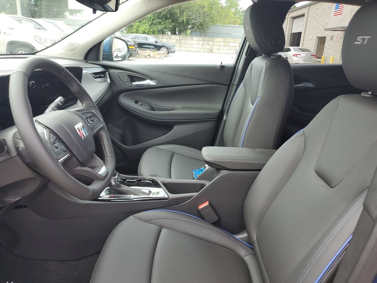 New 2026 Buick Encore GX Sport Touring w/ Comfort Package FWD image 18