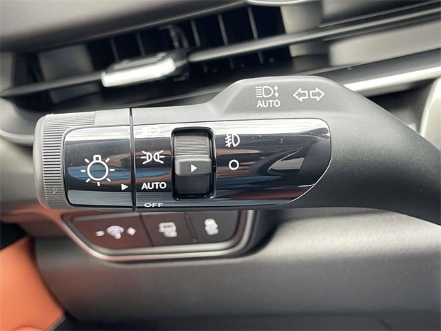 New 2026 Kia Carnival SX w/ SX Dark Edition Package image 32