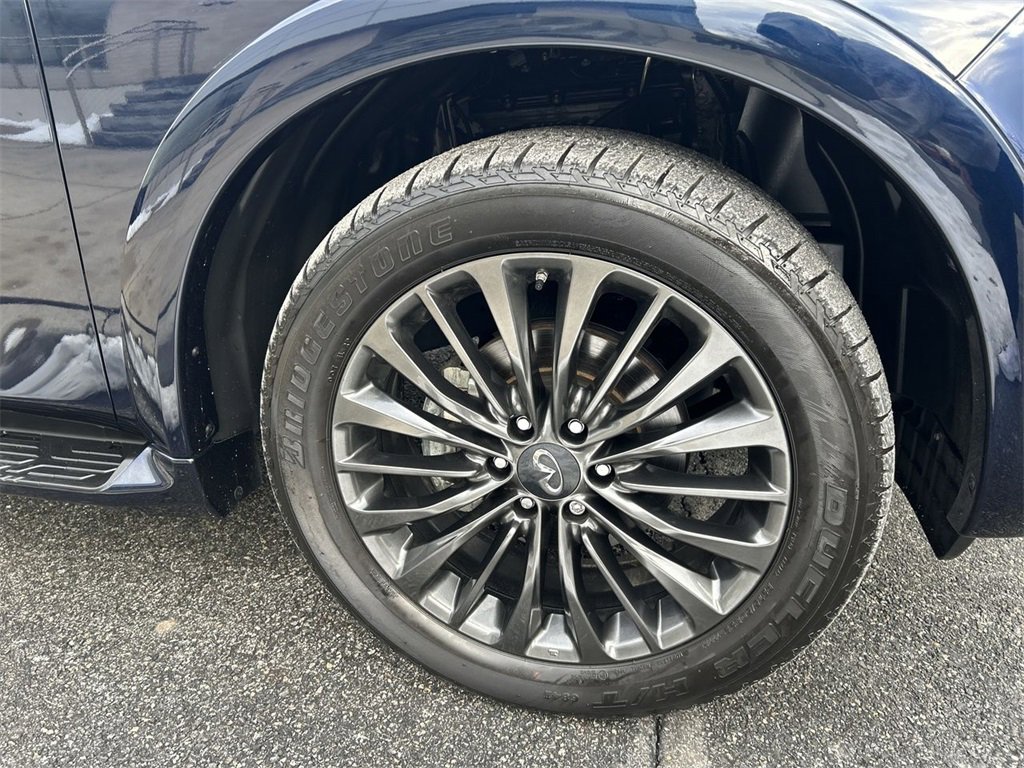 Certified 2024 INFINITI QX80 Premium Select w/ Cargo Package image 13