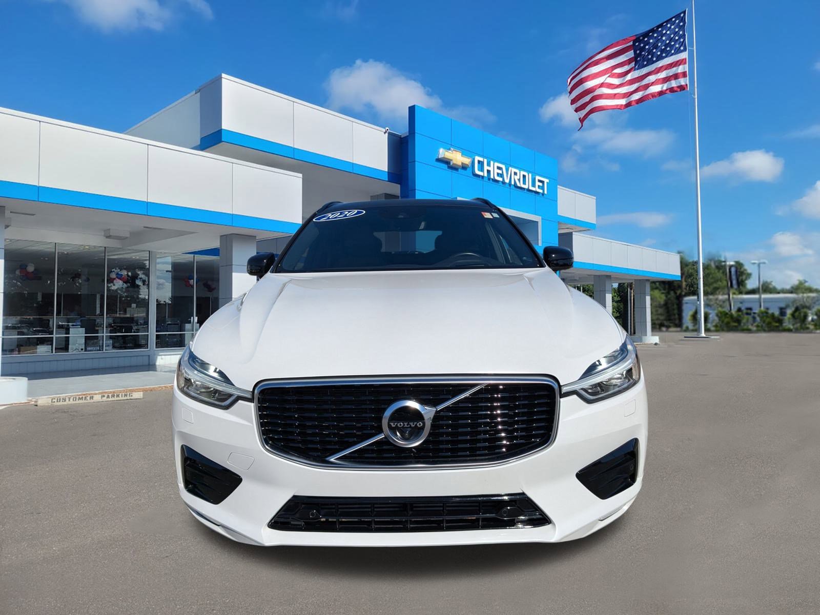 Used 2020 Volvo XC60 T5 R-Design w/ Protection Package Premier image 2