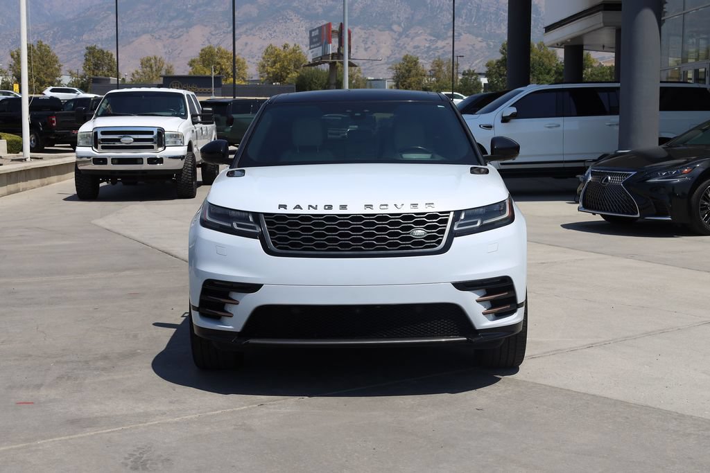 Used 2018 Land Rover Range Rover Velar R-Dynamic SE AWD/4WD image 9