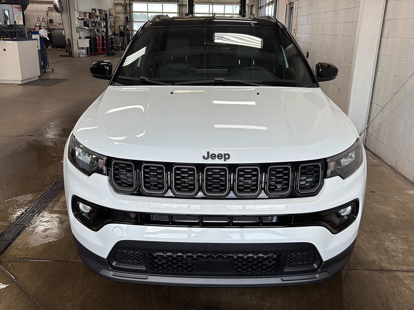 New 2026 Jeep Compass Limited AWD/4WD image 41