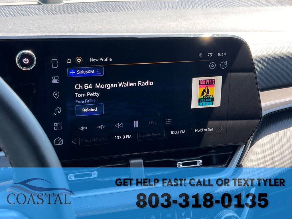 Used 2025 Chevrolet Equinox LT w/ Convenience Package II image 37