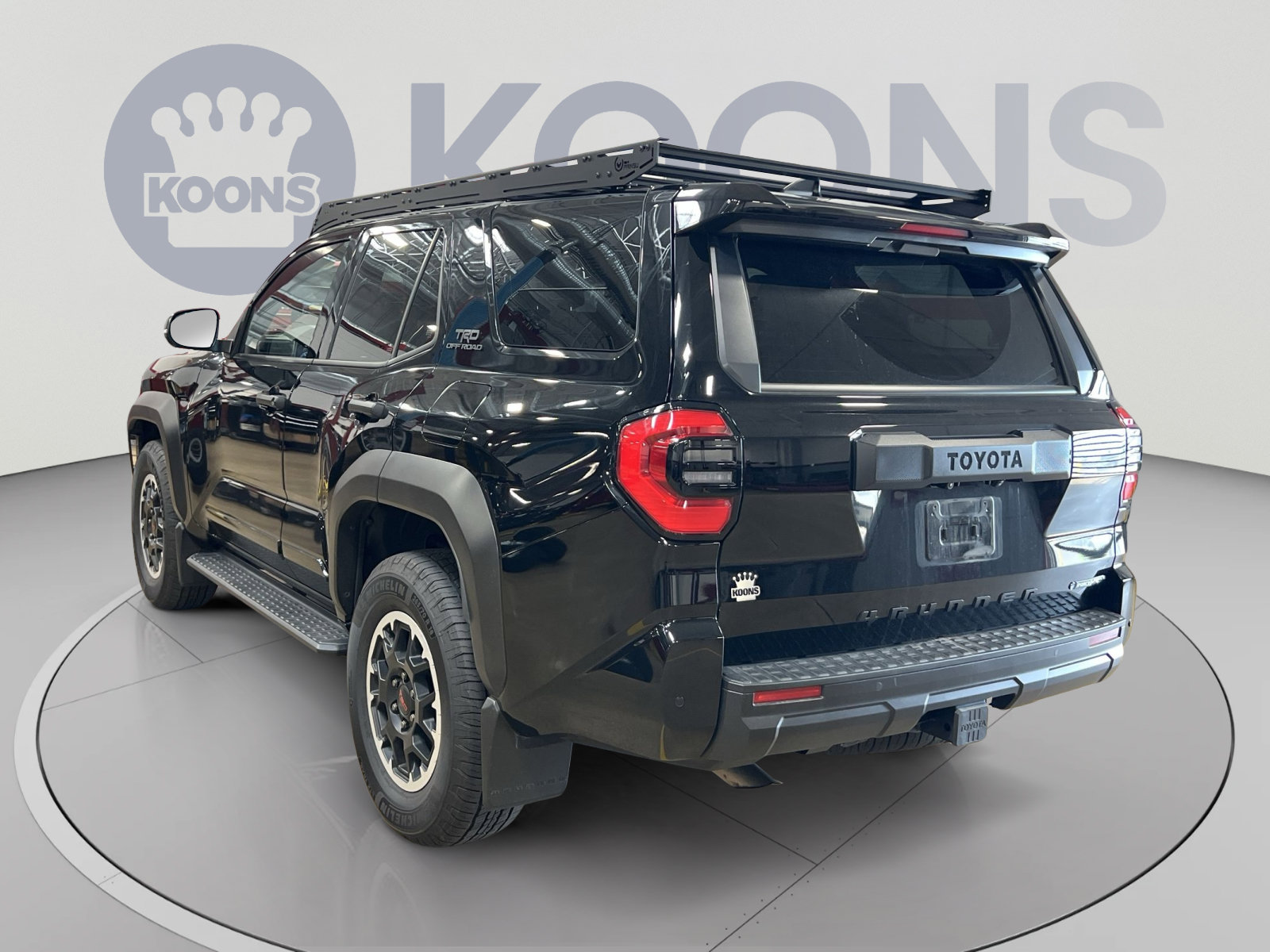 Used 2025 Toyota 4Runner TRD Off-Road Premium w/ Tow Technology Package AWD/4WD image 4