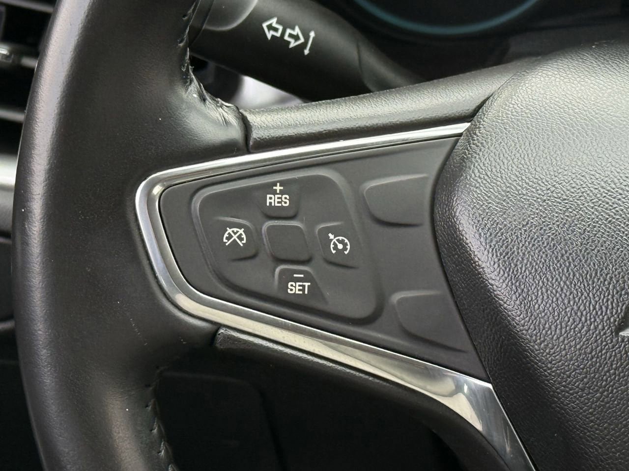 Used 2020 Chevrolet Malibu RS image 14
