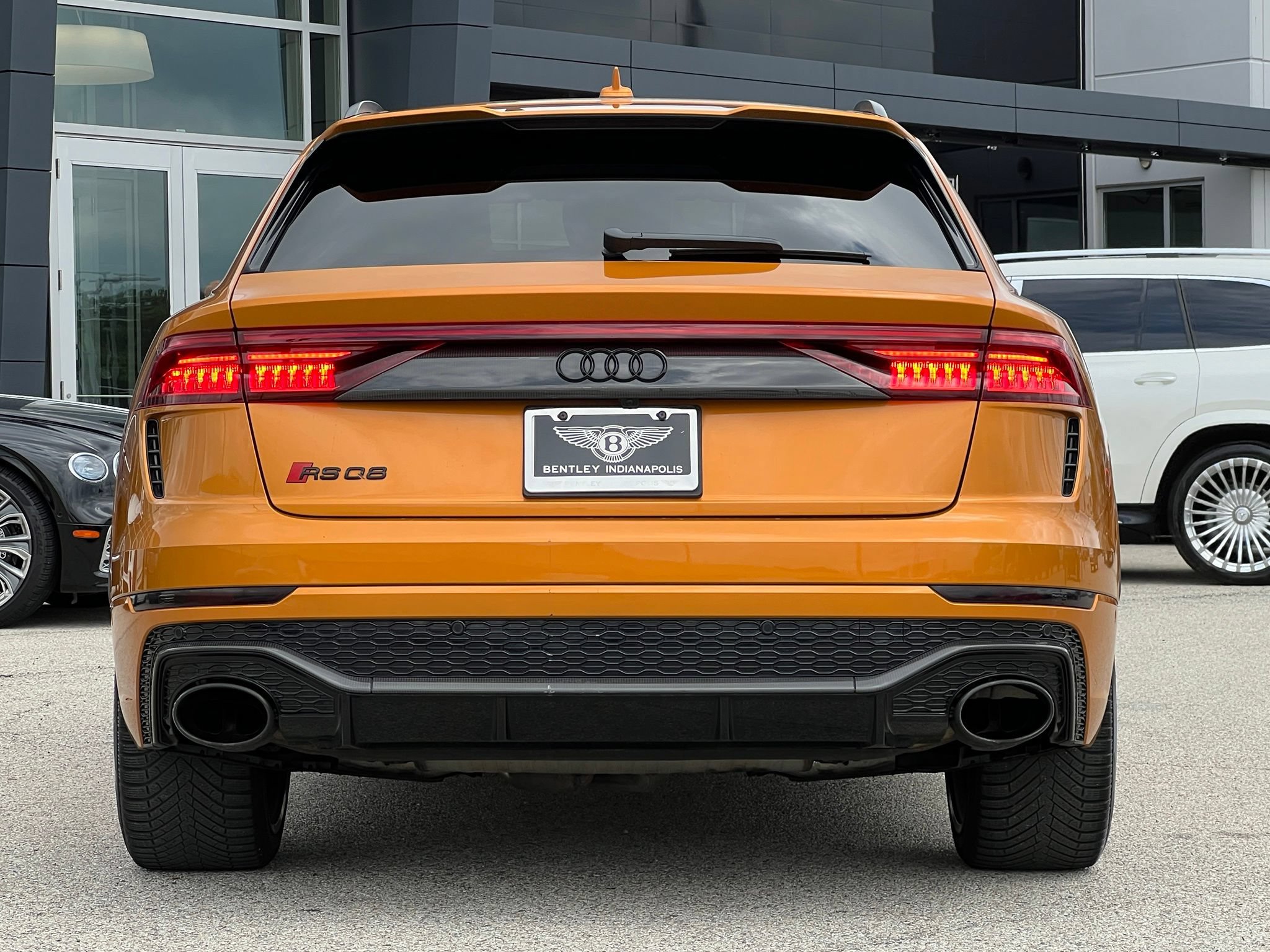Used 2021 Audi RS Q8 w/ Carbon Optic Package AWD/4WD image 5