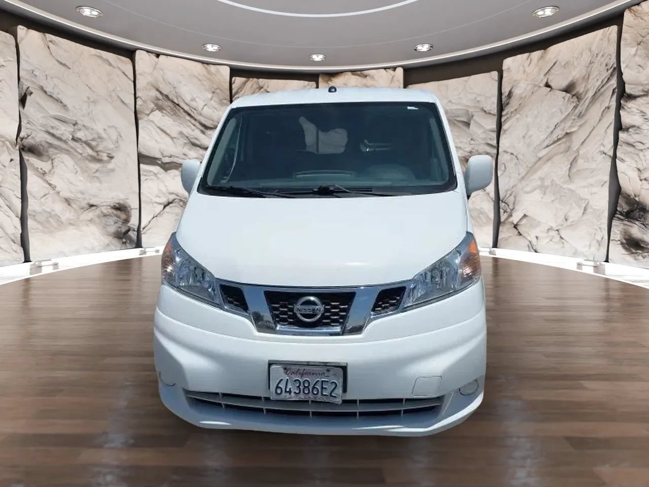 Used 2017 Nissan NV200 SV w/ Technology Package FWD image 2