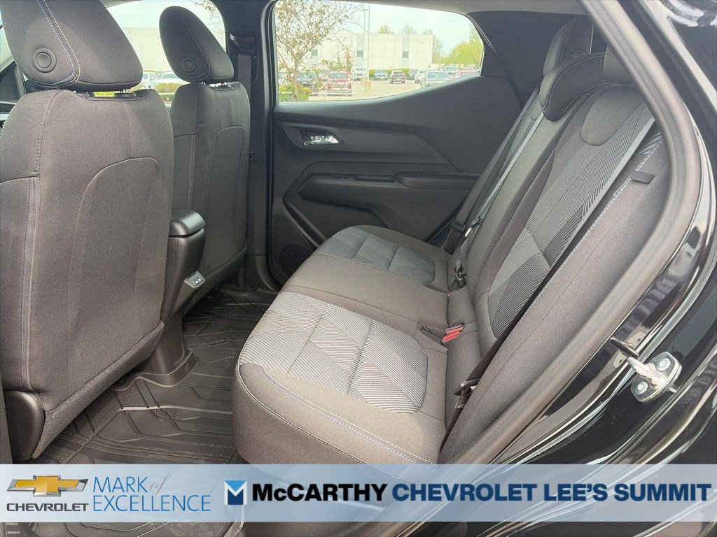New 2027 Chevrolet Bolt LT w/ Comfort Package FWD image 38