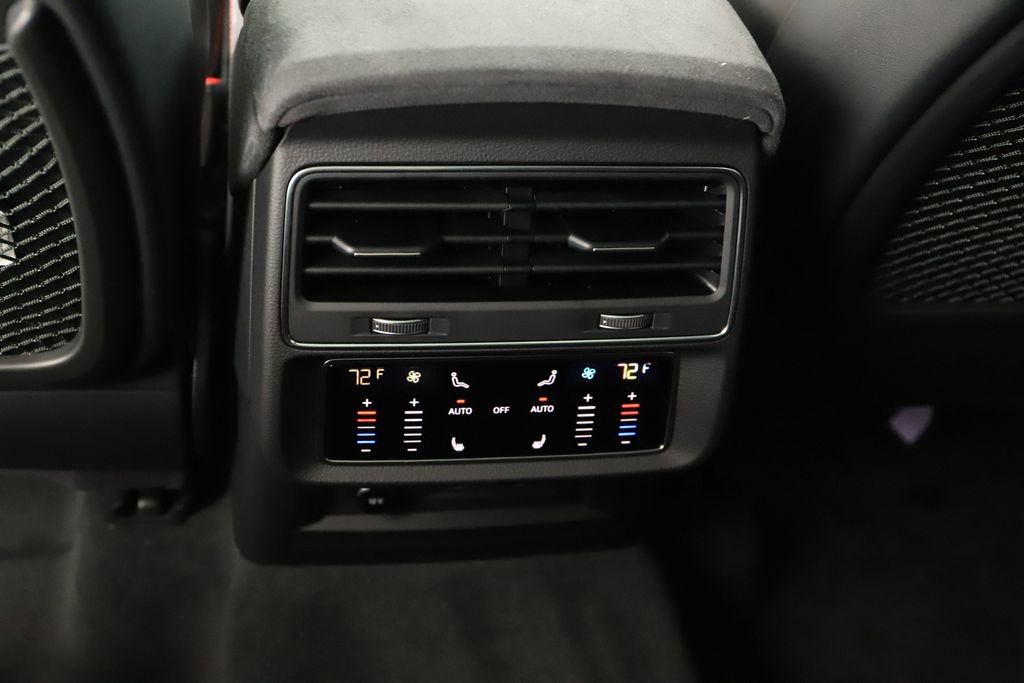 New 2026 Audi RS Q8 performance image 22