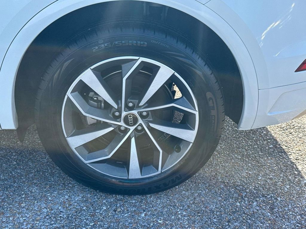 Used 2022 Audi Q5 2.0T Premium Plus image 5