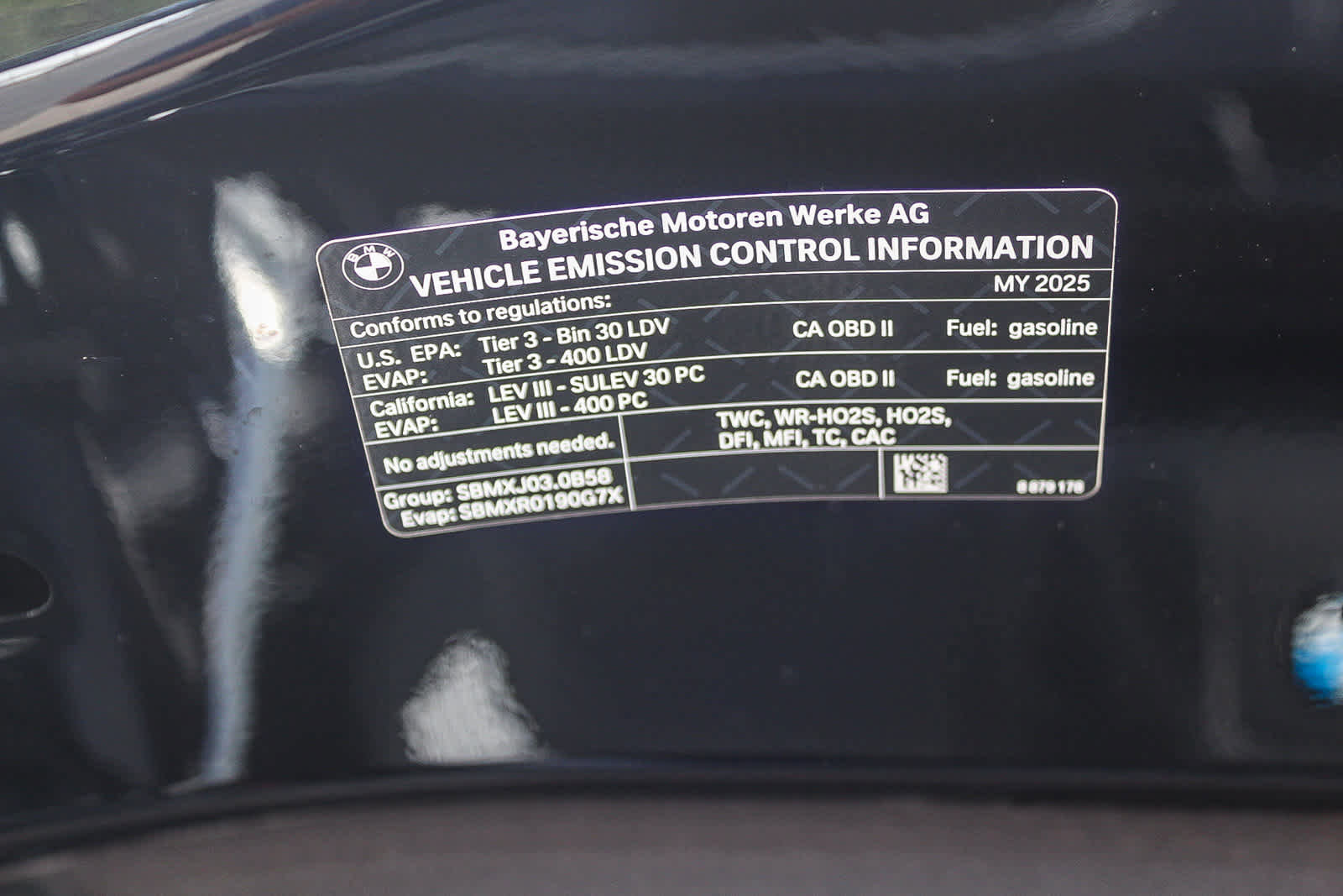 Used 2025 BMW 740i xDrive AWD/4WD image 27
