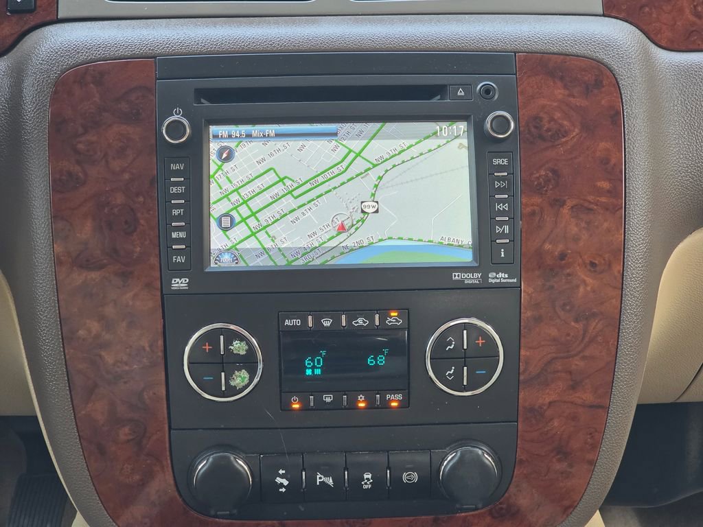 Used 2014 Chevrolet Silverado 2500 LTZ w/ LTZ Plus Package image 12