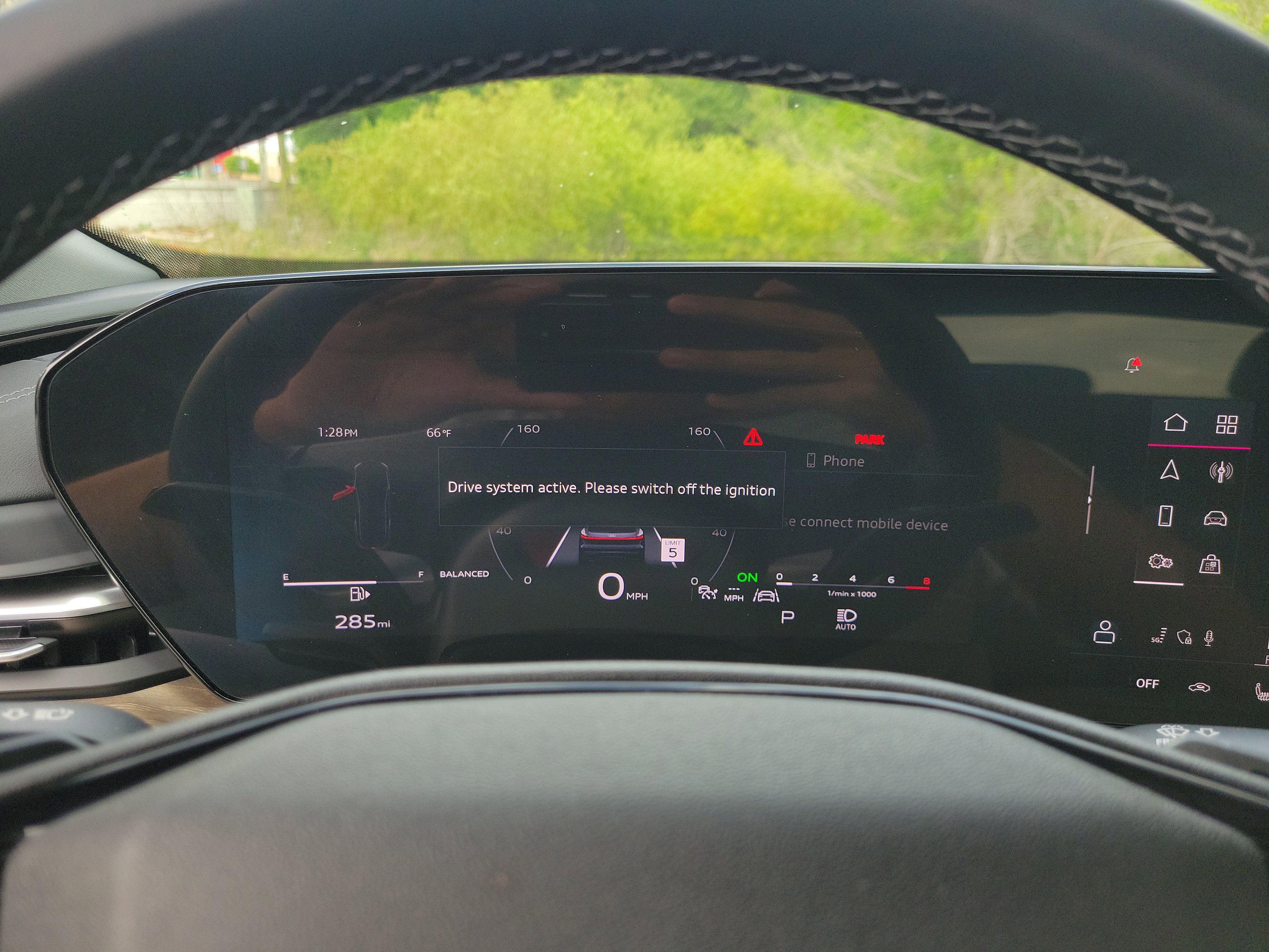 Used 2025 Audi Q5 Premium w/ Convenience Package image 31