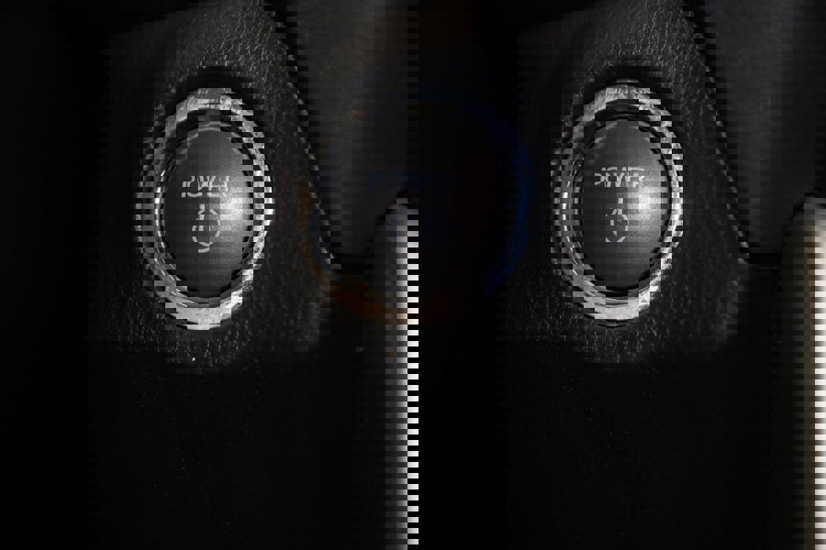 Used 2024 Toyota RAV4 Limited image 28