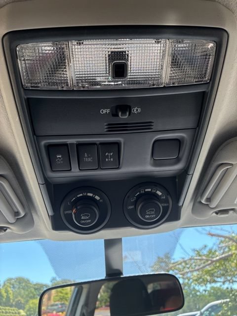 Used 2014 Toyota 4Runner Trail AWD/4WD image 13