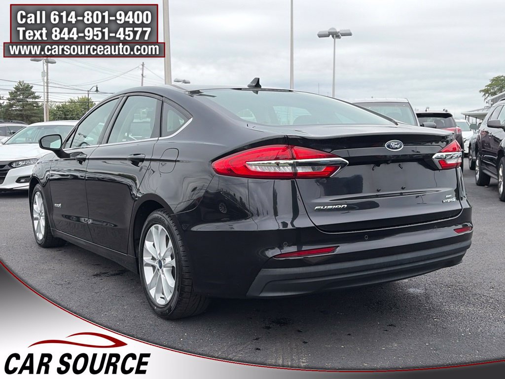 Used 2019 Ford Fusion SE FWD image 8
