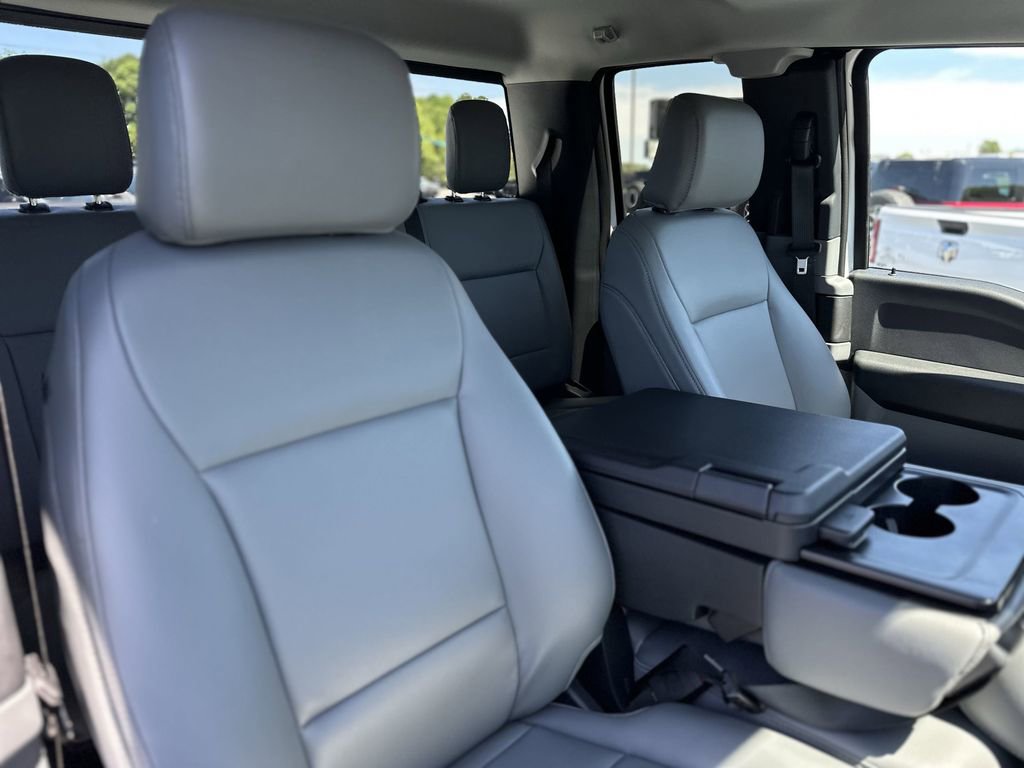 New 2025 Ford F350 XL w/ XL Chrome Package RWD image 14