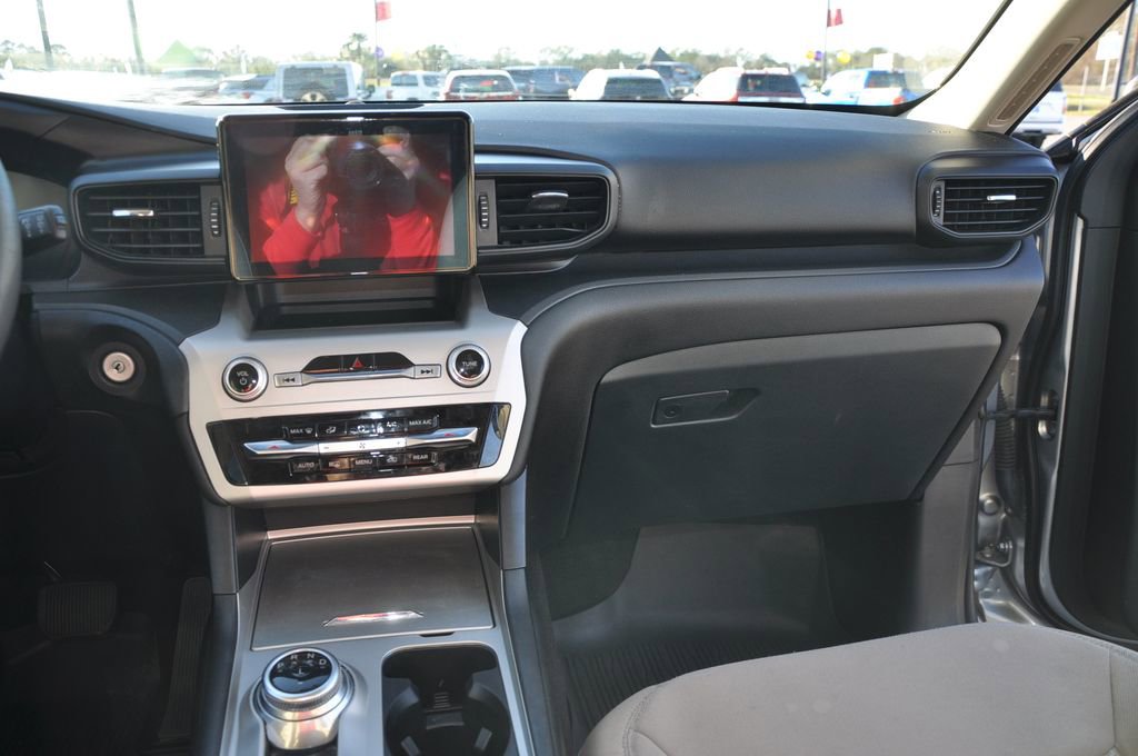 Used 2021 Ford Explorer Base image 20