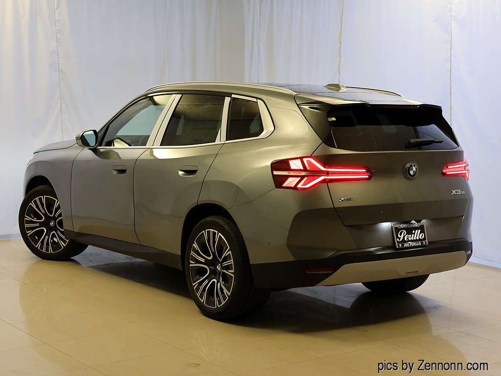 Used 2026 BMW X3 xDrive30i w/ Premium Package AWD/4WD image 2