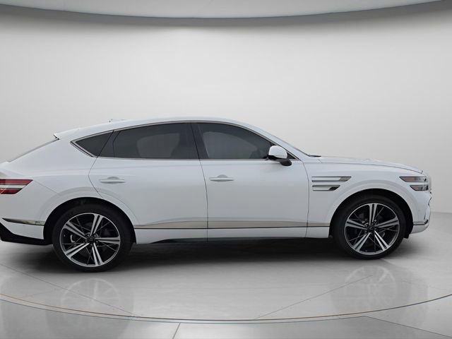 Used 2025 Genesis GV80 3.5T e-SC image 8