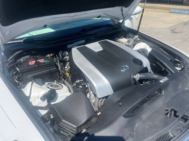 Used 2015 Lexus IS 350 w/ Navigation System Package RWD image 9