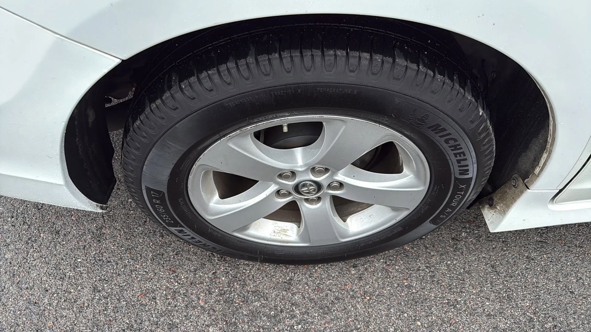 Used 2018 Toyota Sienna LE image 27