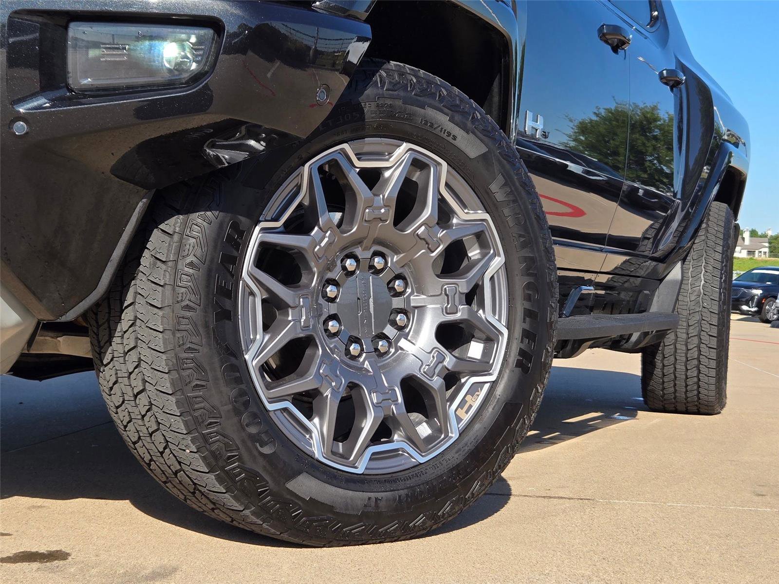 Used 2025 GMC Hummer EV 3X image 8