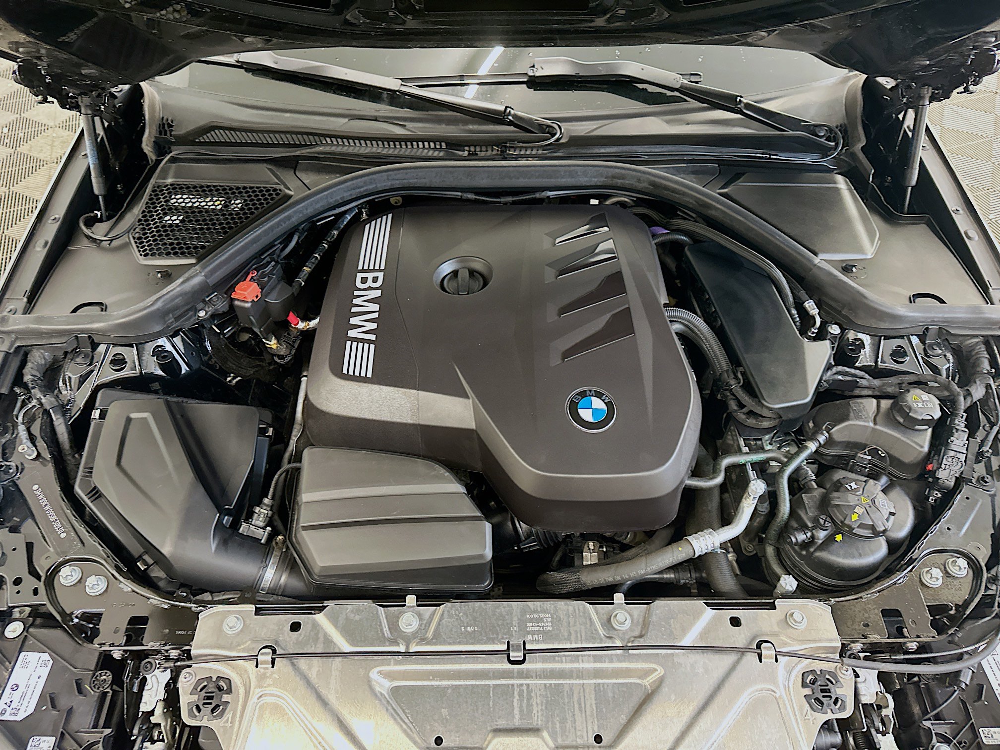 Used 2025 BMW 330i xDrive 330i xDrive image 36