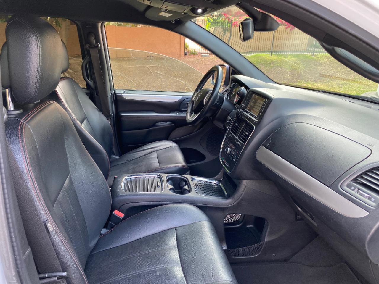 Used 2019 Dodge Grand Caravan GT FWD image 60