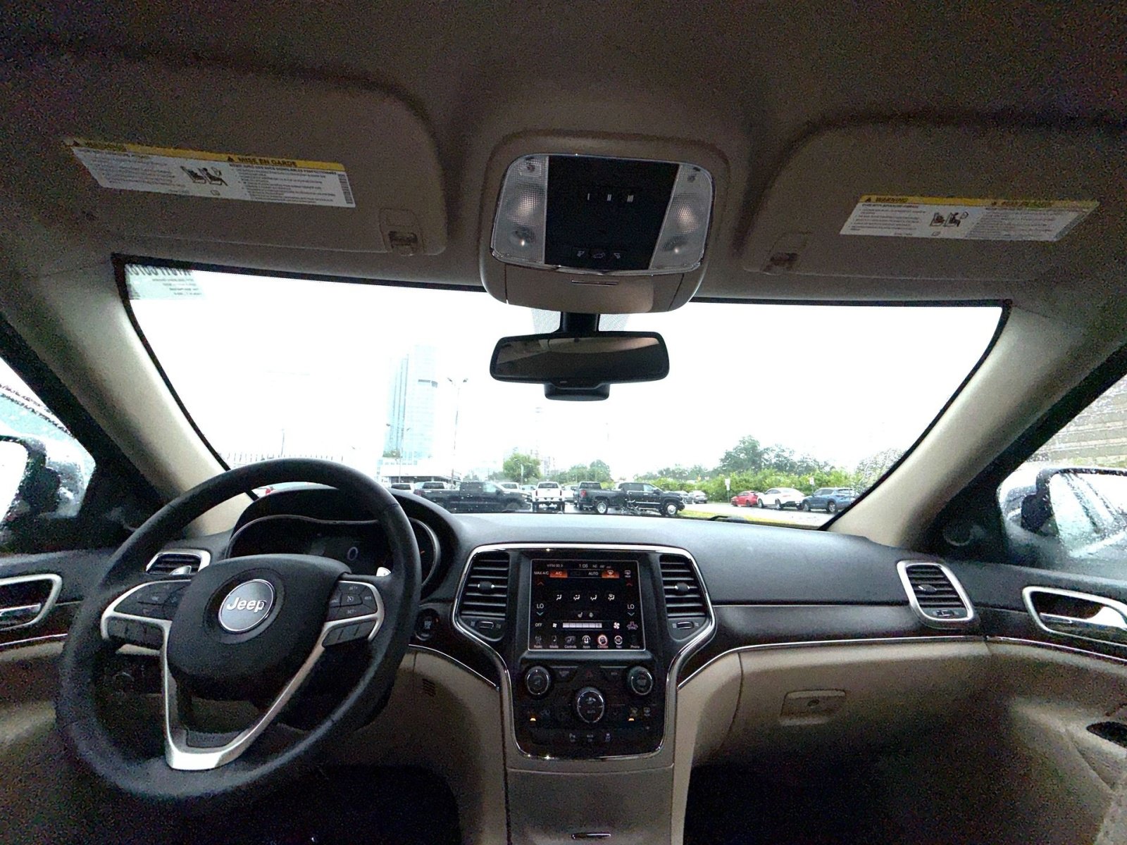 Used 2015 Jeep Grand Cherokee Limited AWD/4WD image 23