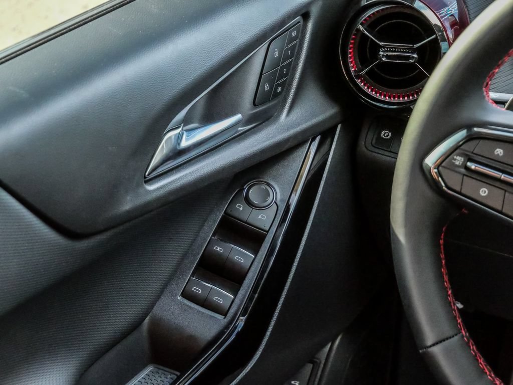 New 2027 Chevrolet Equinox RS w/ Safety and Technology Package FWD image 30