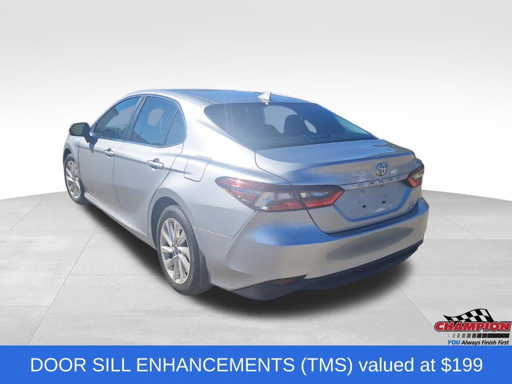Used 2023 Toyota Camry LE AWD/4WD image 3