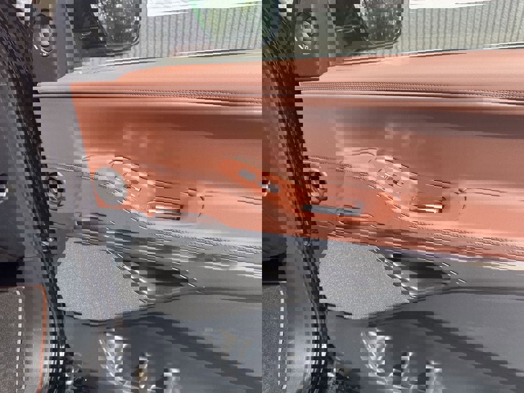 New 2025 Lincoln Navigator Reserve image 27