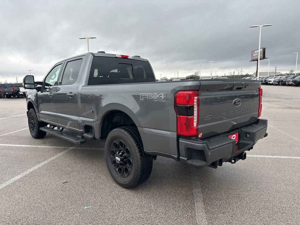 New 2026 Ford F250 Lariat w/ Black Appearance Package image 5