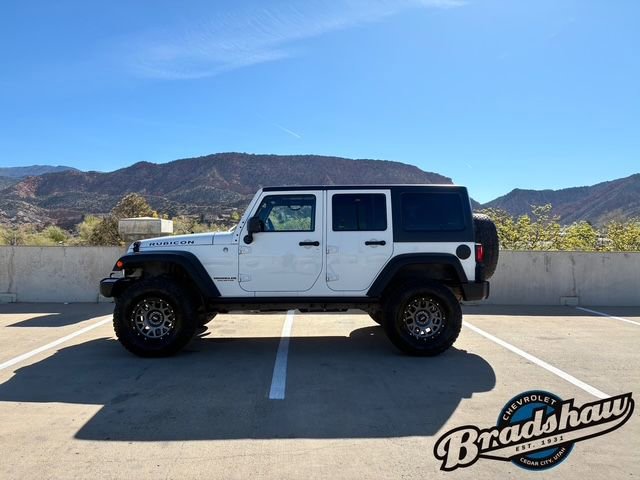Used 2014 Jeep Wrangler Unlimited Rubicon w/ Connectivity Group AWD/4WD image 4