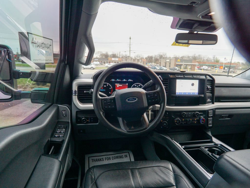 Used 2023 Ford F250 XLT w/ FX4 Off-Road Package image 14