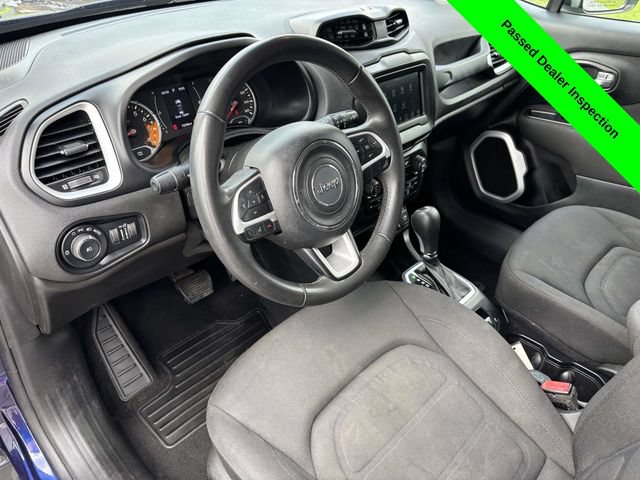 Used 2018 Jeep Renegade Latitude FWD image 8