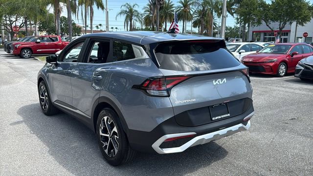 Used 2025 Kia Sportage EX FWD image 5