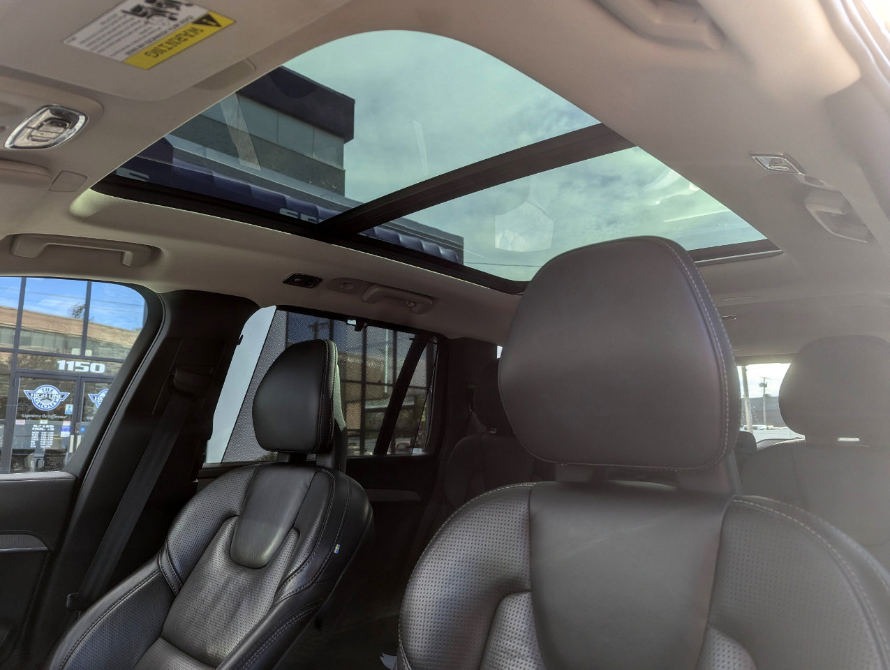 Used 2021 Volvo XC90 T6 Inscription w/ Protection Package image 30