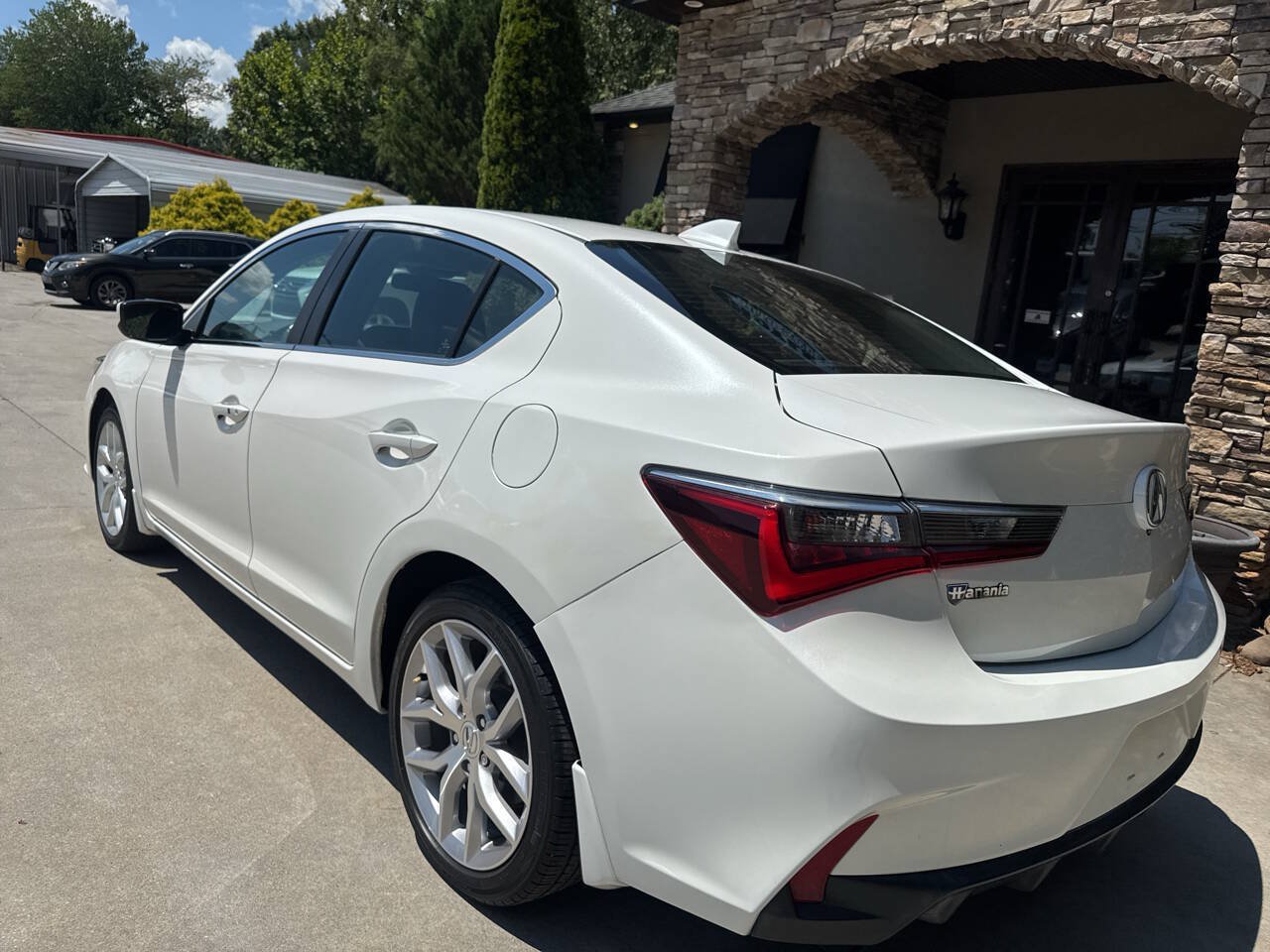 Used 2019 Acura ILX FWD image 3