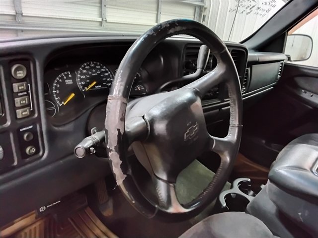Used 2001 Chevrolet Silverado 1500 LS w/ Off-Road Chassis Pkg AWD/4WD image 11