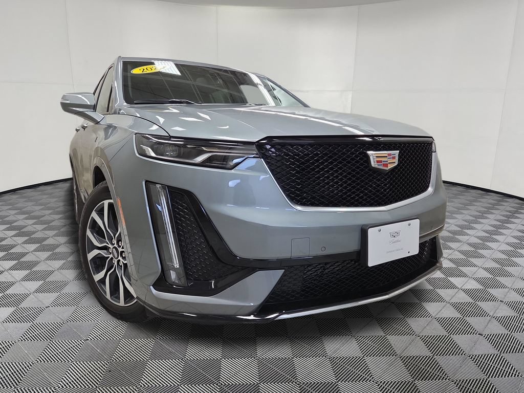 Used 2023 Cadillac XT6 Sport AWD/4WD image 2