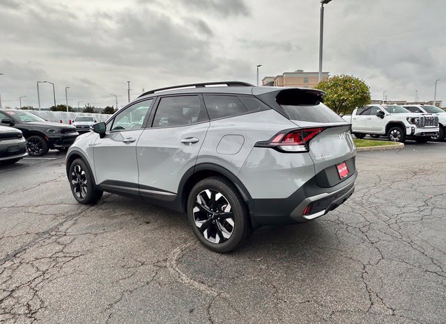 Used 2024 Kia Sportage X-Line w/ X-Line Premium Package AWD/4WD image 9