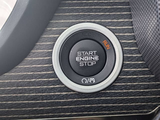 Used 2019 RAM 1500 Limited AWD/4WD image 22