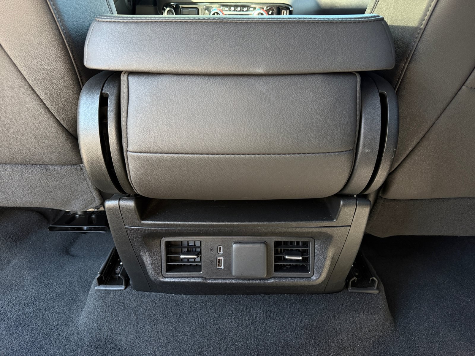 Used 2025 GMC Sierra 1500 SLT AWD/4WD image 20