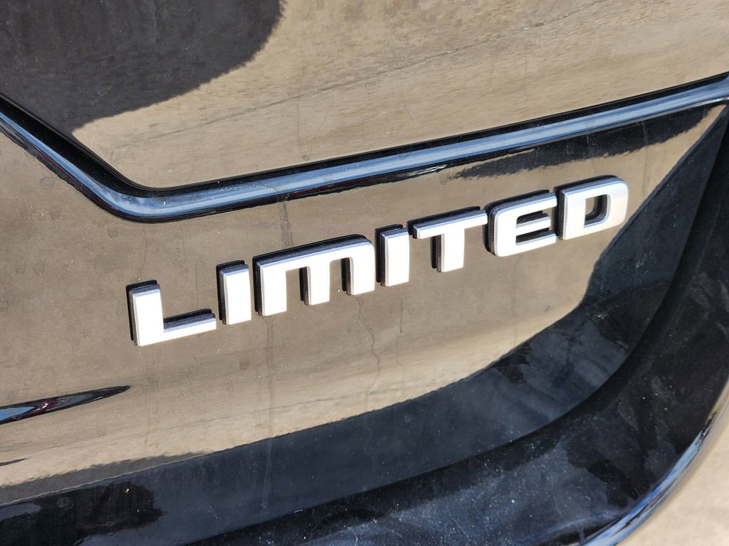 New 2026 Jeep Grand Cherokee Limited RWD image 8