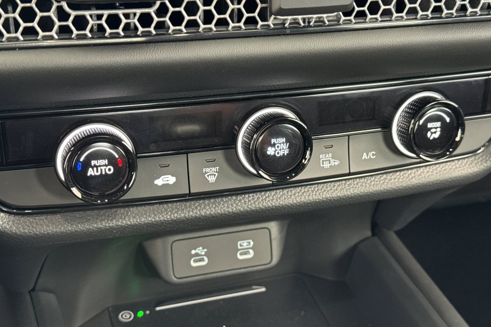 Certified 2026 Honda HR-V Sport image 18