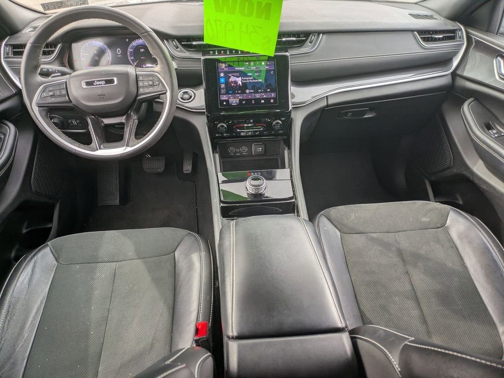 Used 2023 Jeep Grand Cherokee L Laredo image 20