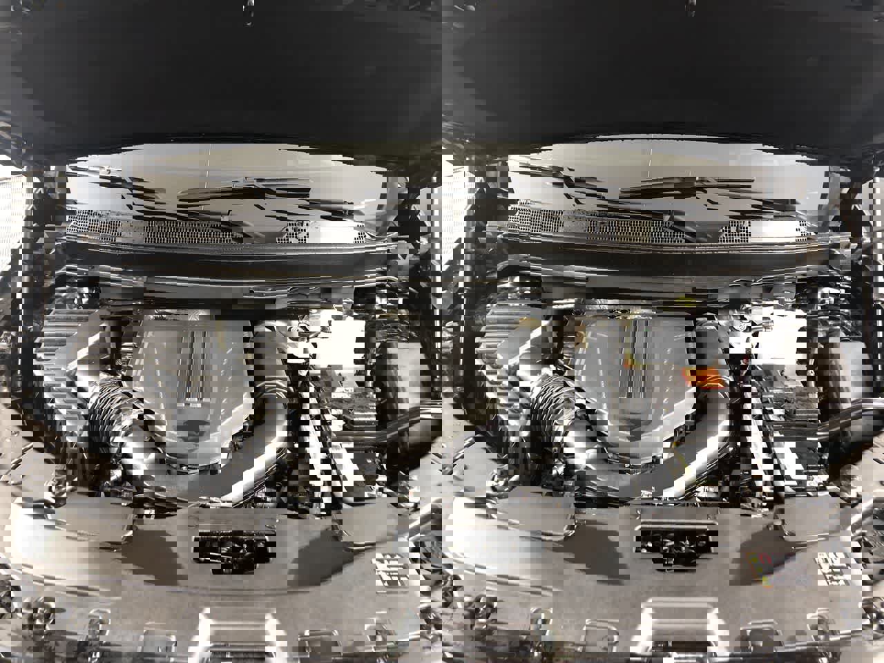 Used 2024 Chevrolet Traverse RS image 11