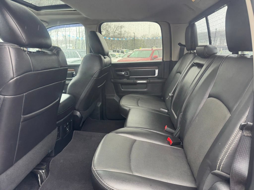 Used 2016 RAM 2500 Laramie w/ Convenience Group AWD/4WD image 29